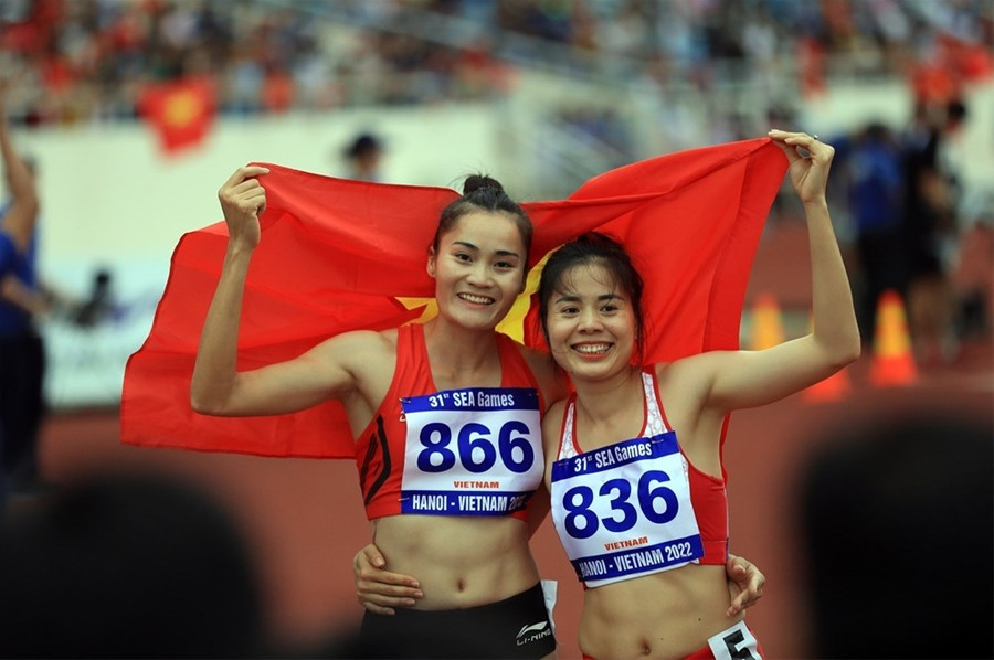[Photos] Women the "Golden Roses" of Vietnamese athletics